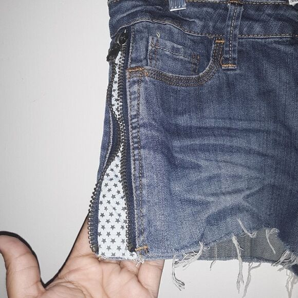 2.1 Denim Cut Off Jeans Size 29 - Picture 4 of 5